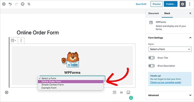 Choisissez votre formulaire de commande en ligne dans la liste déroulante du bloc de contenu WPForms